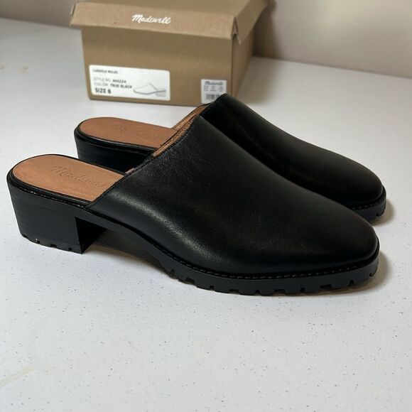 The Mindy Lugsole Mule in Leather - Picture 2 of 6